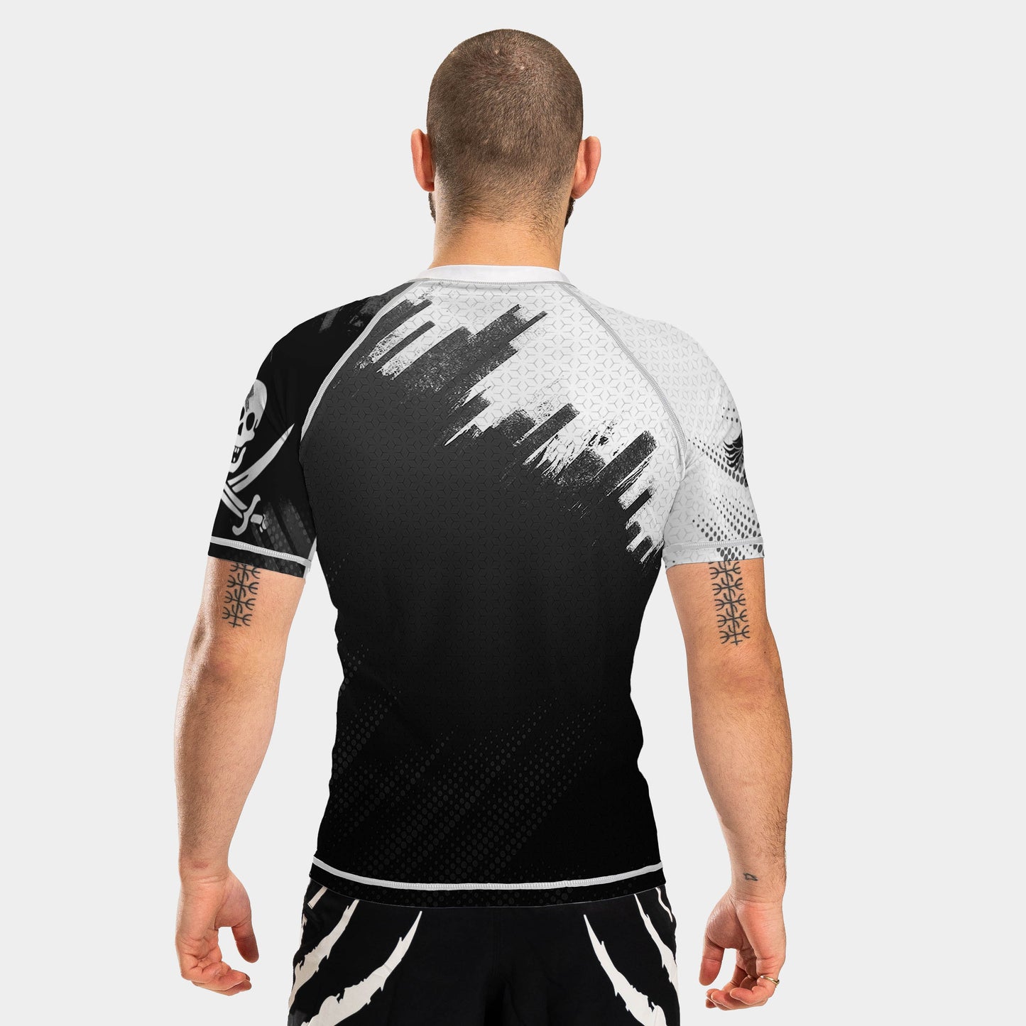 Valour Series Men's Short Sleeve Rashguard