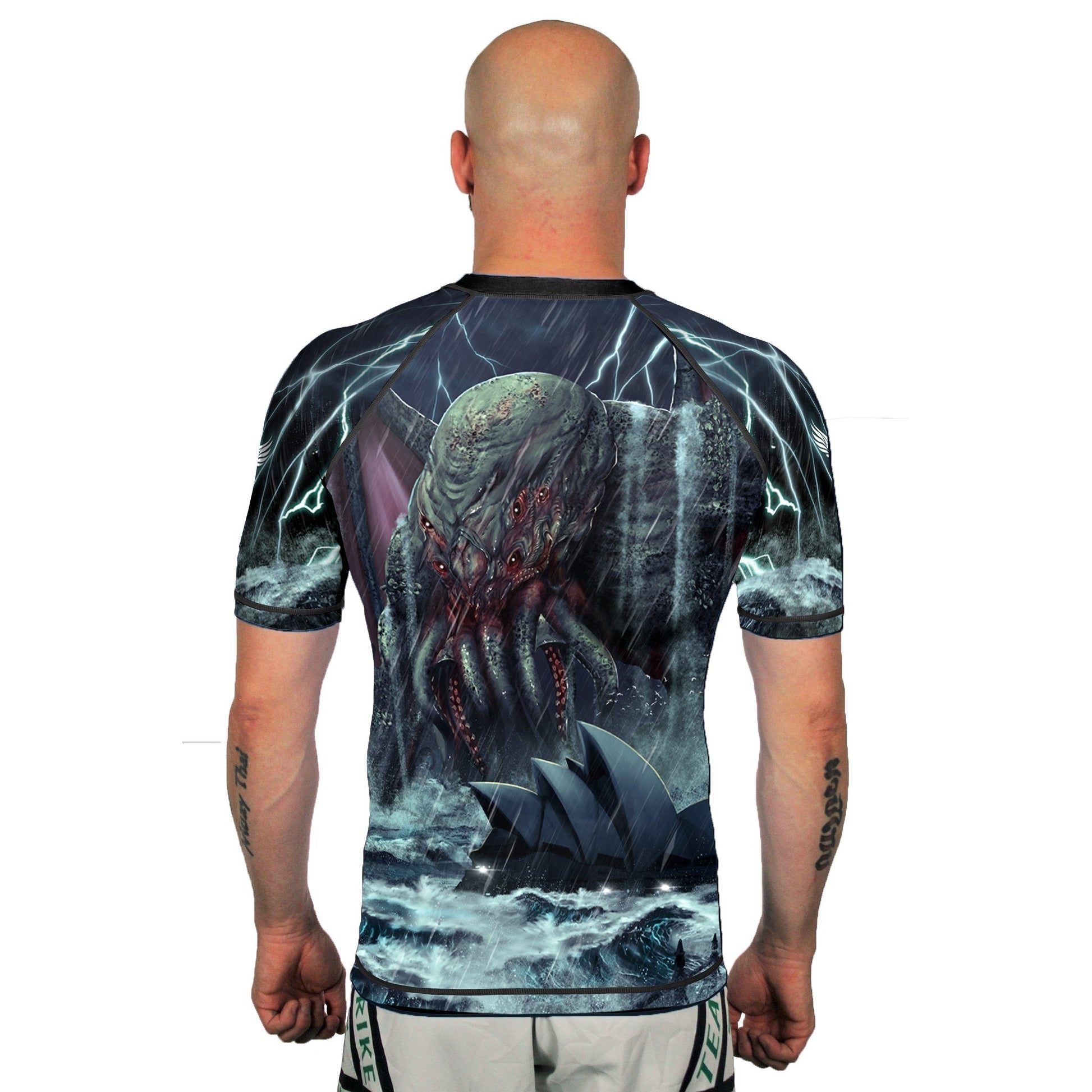 Cthulhu Rises Men's Short Sleeve Rashguard Back